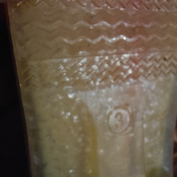 Size 3 girls sparkly rainbow rain boots - Picture 3 of 3